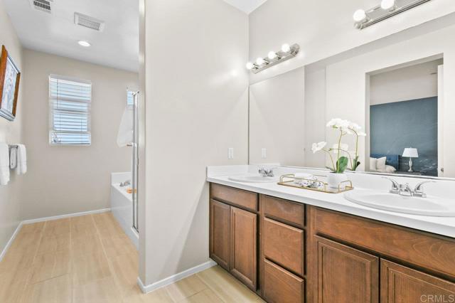 Detail Gallery Image 16 of 34 For 1310 Santa Liza Ave #8,  Chula Vista,  CA 91913 - 4 Beds | 4 Baths