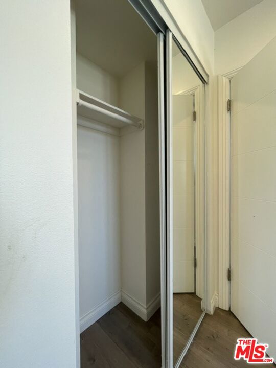 5733 Fulcher Avenue photo 20