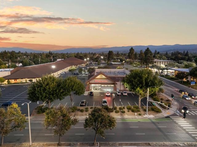 1204 Navlet Court, Sunnyvale CA: https://media.crmls.org/mediaz/110baf96-c404-4cee-a006-4f3c8ffd8662.jpg