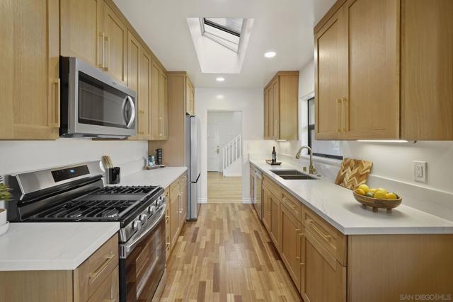 4427 Osprey St, San Diego CA: https://media.crmls.org/mediaz/110c1ce9-bcf6-4166-b898-5b6cb515909c.jpg