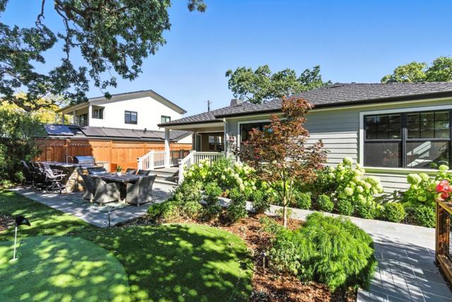 36 Wildwood Avenue, San Carlos CA: https://media.crmls.org/mediaz/110dcd40-2b9a-4966-bec3-8649434d7686.jpg