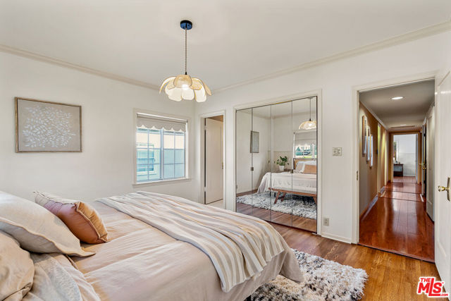 2338 Paloma Street, Pasadena CA: https://media.crmls.org/mediaz/110ff7c9-342a-4d69-a150-4ae9ba057c6e.jpg
