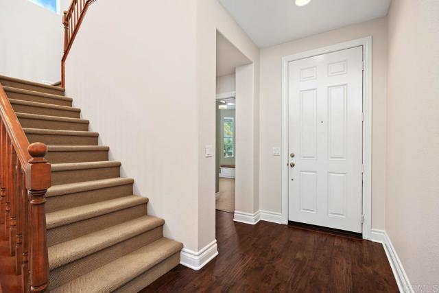 Detail Gallery Image 5 of 56 For 1122 via Vera Cruz, San Marcos,  CA 92078 - 5 Beds | 3 Baths