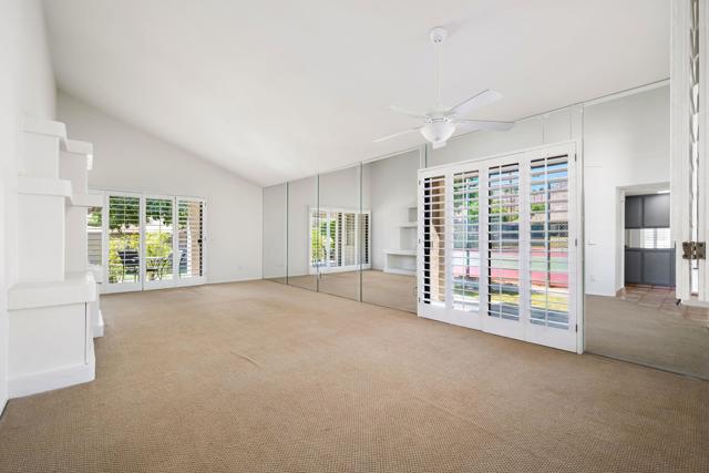 72499 Sandstone Lane, Palm Desert CA: https://media.crmls.org/mediaz/11109c27-7865-488f-8d10-e54b8f34aca3.jpg