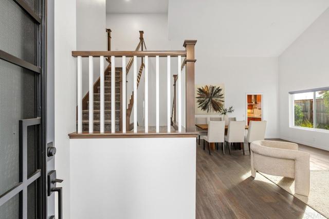 Detail Gallery Image 4 of 48 For 1634 Cottage Glen Ct, Encinitas,  CA 92024 - 4 Beds | 3 Baths