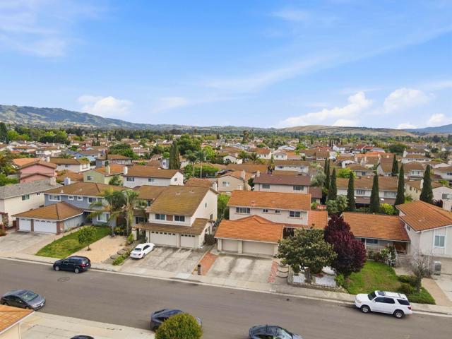 2878 Glen Ascot Way, San Jose CA: https://media.crmls.org/mediaz/11127d0e-6409-47a0-810b-5eaae218c0f7.jpg