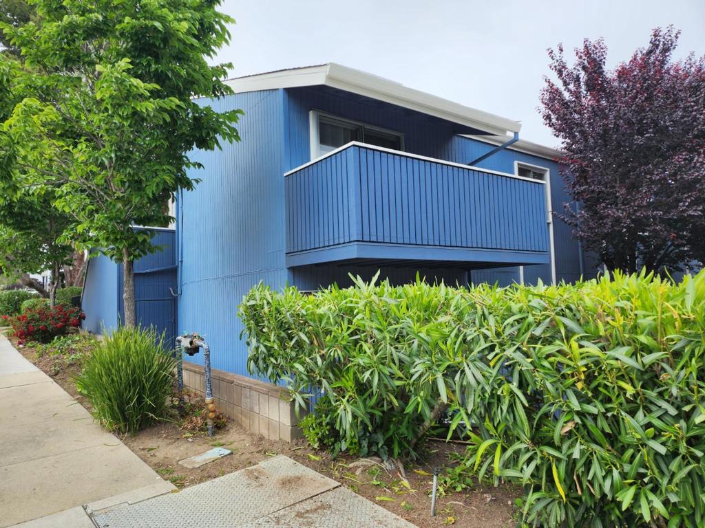 1126 Cherry Avenue #136