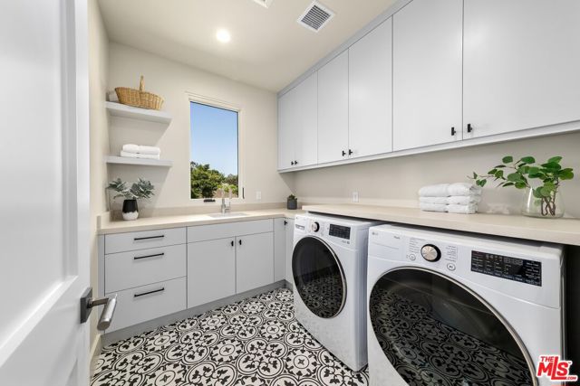 Image 21 of 28 For 13040 Appleton Way