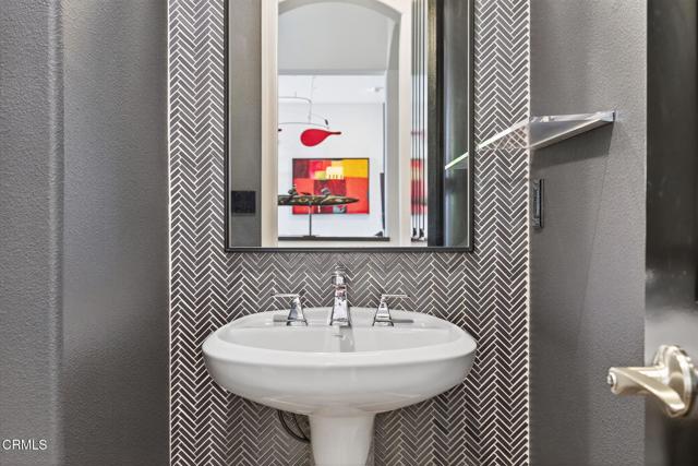 Detail Gallery Image 22 of 50 For 1601 Mulligan St, Oxnard,  CA 93036 - 3 Beds | 2/1 Baths