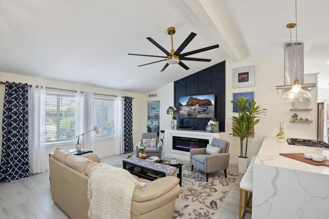 73450 Country Club Drive, Palm Desert CA: https://media.crmls.org/mediaz/111688ab-467d-4757-9c84-21fd36989fef.jpg