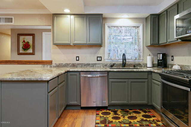 1210 Elder Street, Oxnard CA: https://media.crmls.org/mediaz/1116f2e3-7954-48d7-92d0-e3f6a4e52b23.jpg