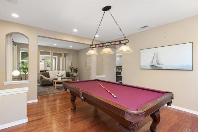 Detail Gallery Image 8 of 38 For 15809 Concord Ridge, San Diego,  CA 92127 - 4 Beds | 3/1 Baths