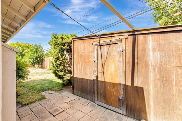 2905 Cambridge Drive, San Jose CA: https://media.crmls.org/mediaz/1117ef29-0065-4187-aa4e-512ba3690d20.jpg