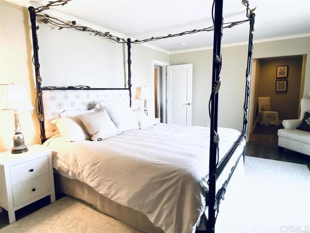 1552 Camino Del Mar, Del Mar CA: https://media.crmls.org/mediaz/1119cebc-73fd-4f45-a9d8-00c1c70798ac.jpg