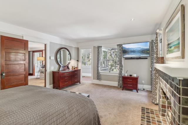 4472 Hortensia St, San Diego CA: https://media.crmls.org/mediaz/111b04cd-b227-4d6c-a8bb-76e022c9473c.jpg