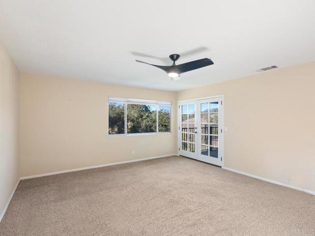 2230 Calle Dos Lomas, Fallbrook CA: https://media.crmls.org/mediaz/111c1756-0626-4aa4-9f74-4c66db1c258e.jpg