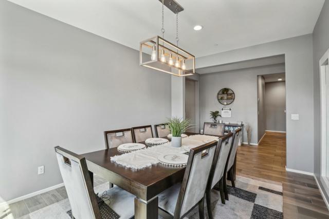 42912 Gazapo Court, Indio CA: https://media.crmls.org/mediaz/111c2f9d-6bae-41a1-8516-43ee05dd5cbb.jpg