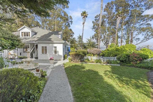 620 El Salto Drive, Capitola CA: https://media.crmls.org/mediaz/111c6ff7-edaf-4706-bafa-5840e1c9ce7d.jpg
