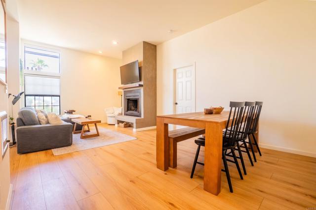 270 Dahlia Ave, Imperial Beach CA: https://media.crmls.org/mediaz/111cd316-b874-4f86-a233-b187d028ebd1.jpg