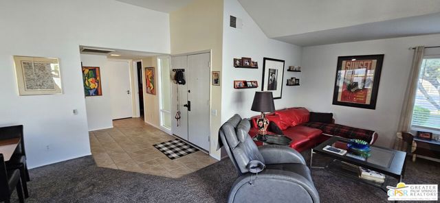 5920 Paradise Plaza, Palm Springs CA: https://media.crmls.org/mediaz/111d22be-ab50-4d7f-bb89-9a8522c89789.jpg
