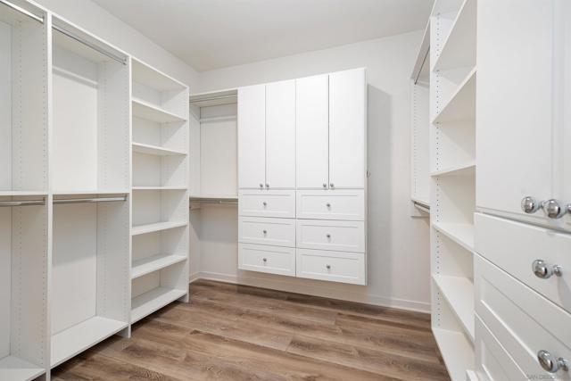 2092 Tango Loop, Chula Vista CA: https://media.crmls.org/mediaz/111d36bc-aafd-4585-a1cb-cfa88e1d7c79.jpg