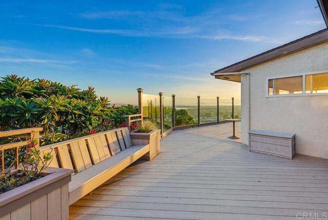 Detail Gallery Image 25 of 70 For 3539 Mount Laurence Dr, San Diego,  CA 92117 - 4 Beds | 3 Baths