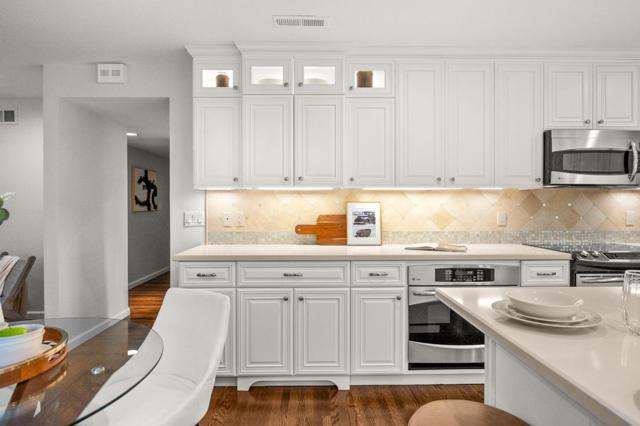 641 W Remington Drive, Sunnyvale CA: https://media.crmls.org/mediaz/111e3df1-8554-40cf-a642-bd3ffdae2cee.jpg