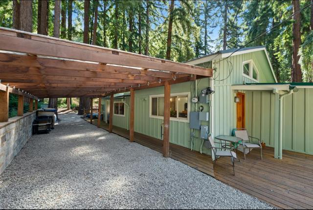 1018 Rambling Road, Boulder Creek CA: https://media.crmls.org/mediaz/111e92fb-a5ad-4163-883b-769a78de2a0f.jpg