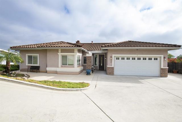 Detail Gallery Image 2 of 29 For 120 N Upas, Escondido,  CA 92025 - 4 Beds | 2/1 Baths