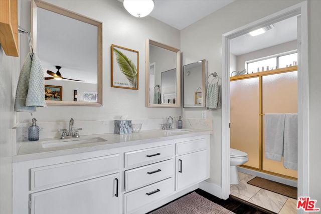 16424 Bubbling View Circle, Cerritos CA: https://media.crmls.org/mediaz/1121d669-0409-4cd4-88b7-e23bbce94980.jpg