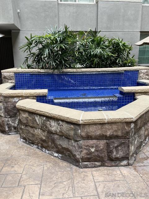 1465 C St, San Diego CA: https://media.crmls.org/mediaz/11230fff-3d08-4e57-ba1c-105ca6668562.jpg