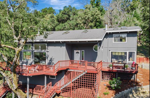 805 Old Mill Pond Road, Los Gatos CA: https://media.crmls.org/mediaz/1123dfd9-7bf8-4191-b8bf-e8aa55722307.jpg