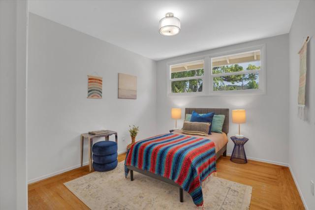 1583 Mitchell Way, Redwood City CA: https://media.crmls.org/mediaz/1123fddd-c355-486b-8c82-11dd12902ea1.jpg