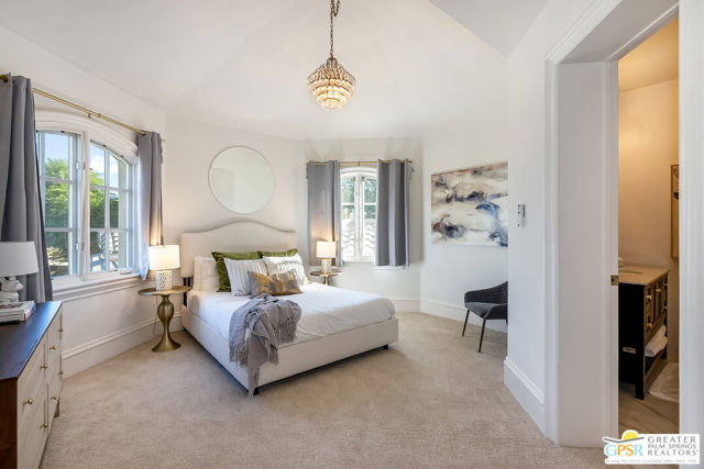 1 Saint Petersburg Court, Rancho Mirage CA: https://media.crmls.org/mediaz/112405f0-fa92-46cd-9298-b8f08a1b7805.jpg