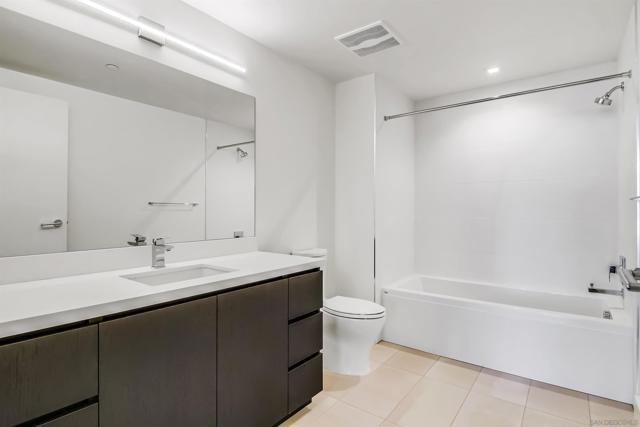 1388 Kettner Blvd, San Diego CA: https://media.crmls.org/mediaz/1124121e-b0cd-4a7d-9458-239731137c0b.jpg