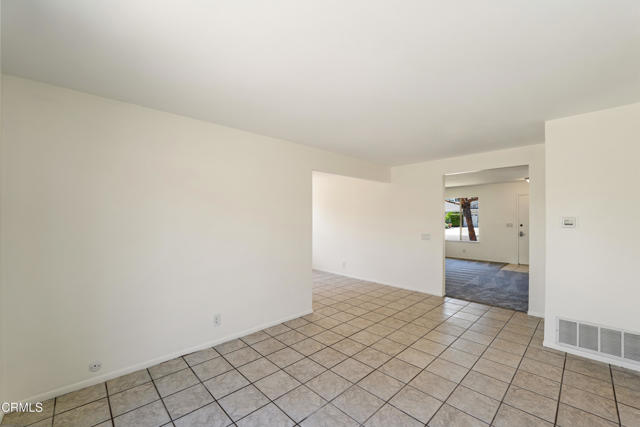Detail Gallery Image 11 of 38 For 1848 Savannah Ave, Ventura,  CA 93004 - 4 Beds | 2 Baths