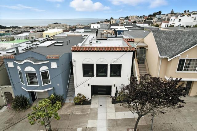 651 41st Avenue, San Francisco CA: https://media.crmls.org/mediaz/11250004-ef00-4487-91cc-797d580177ec.jpg