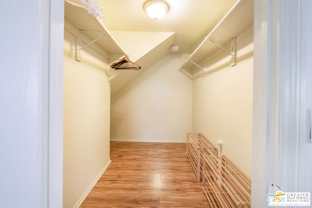 6307 Cedar Court, Angelus Oaks CA: https://media.crmls.org/mediaz/11255508-68cc-44f6-affd-f2f9060d6acd.jpg