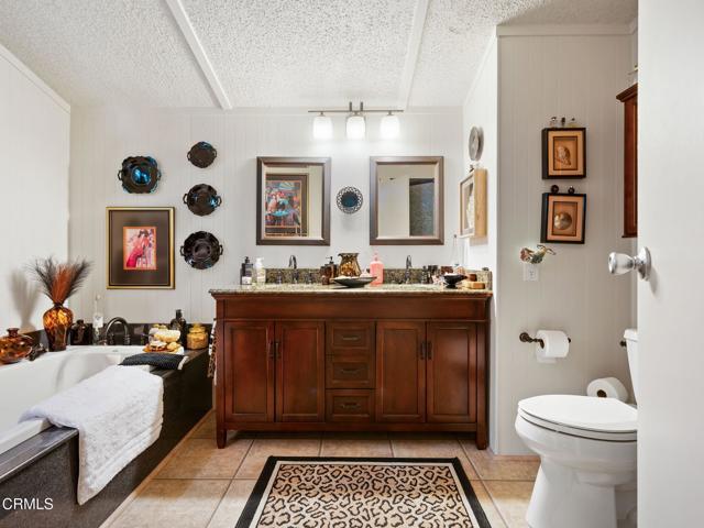 Detail Gallery Image 4 of 43 For 43300 Little River Airport Rd #38,  Little River_1,  CA 95456 - 3 Beds | 2 Baths