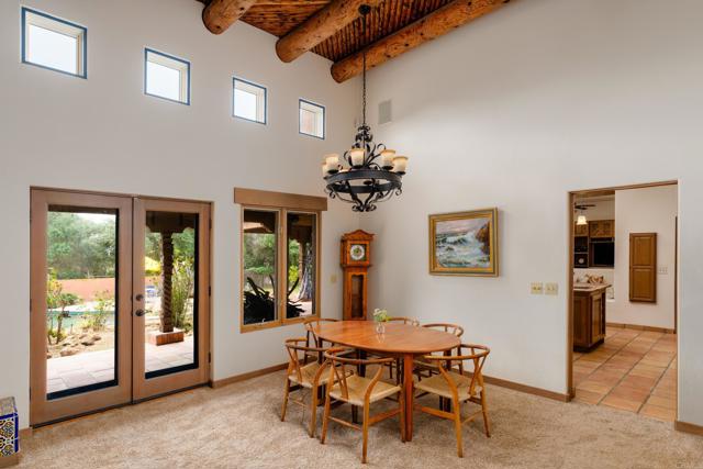 Detail Gallery Image 18 of 46 For 16761 Artesian Breeze Way, San Diego,  CA 92127 - 5 Beds | 4 Baths