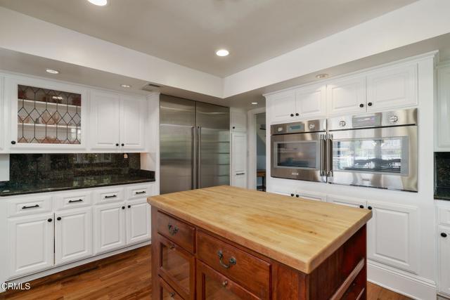 Image 19 of 56 For 2141 Napoli Drive