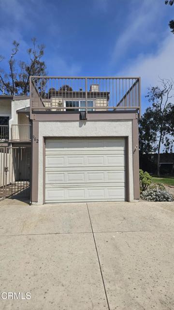 962 Lighthouse Way, Port Hueneme CA: https://media.crmls.org/mediaz/11285c4b-2636-4753-a9c6-b6ab0207a2c2.jpg
