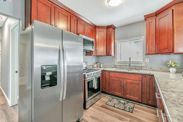 140 Tuolumne Street, Vallejo CA: https://media.crmls.org/mediaz/1128a3a4-f0ea-49f9-b8d5-505090d1271c.jpg
