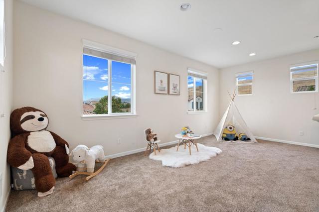 5300 Fioli Loop, San Ramon CA: https://media.crmls.org/mediaz/112b56b5-7373-4ae6-8d97-721158115650.jpg