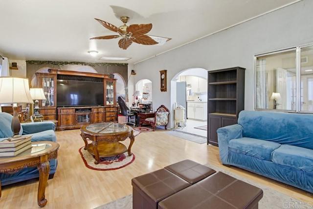 Detail Gallery Image 19 of 49 For 1775 Risueno Ct, San Diego,  CA 92154 - 4 Beds | 3 Baths