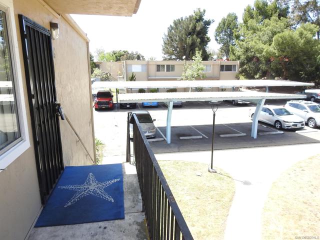 3516 Del Sol Blvd, San Diego CA: https://media.crmls.org/mediaz/112b6e6c-bef7-42a9-aa35-e06679e59a6c.jpg