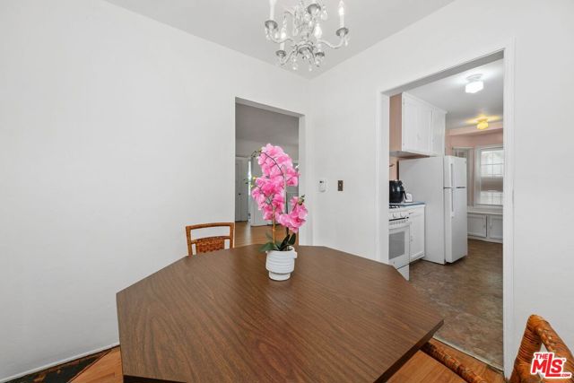 6022 Dauphin Street, Los Angeles CA: https://media.crmls.org/mediaz/112bbd96-7d22-4241-ba80-711500204752.jpg