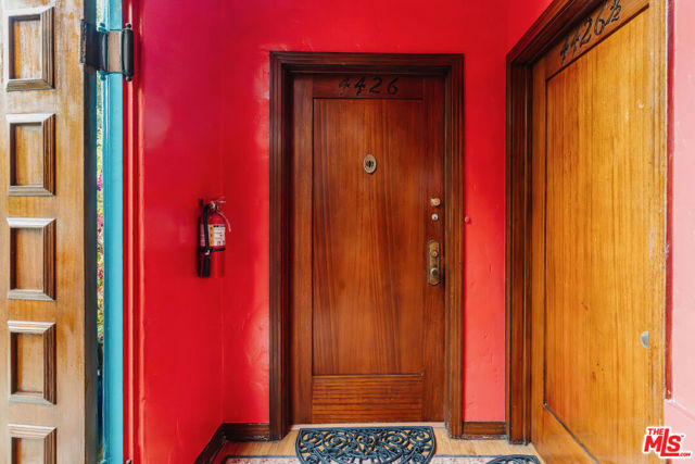 4426 Price Street, Los Angeles CA: https://media.crmls.org/mediaz/112bfe4e-dc73-450a-bc47-d80746a666bc.jpg