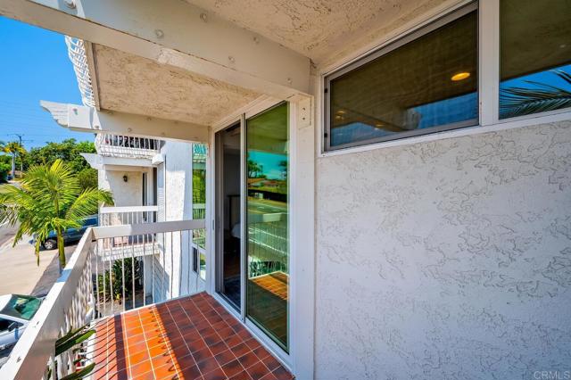 Detail Gallery Image 38 of 63 For 2319 Caringa Way #58,  Carlsbad,  CA 92009 - 2 Beds | 2/1 Baths