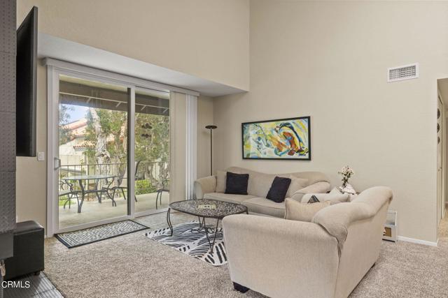 Detail Gallery Image 14 of 64 For 2226 Martinique Ln, Oxnard,  CA 93035 - 2 Beds | 2 Baths